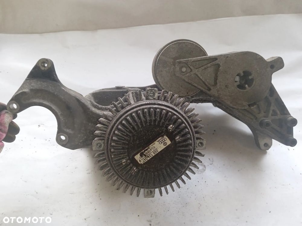 ŁAPA WSPORNIK ALTERNATORA AUDI A4 B5 PASSAT B5 058145523 - 3