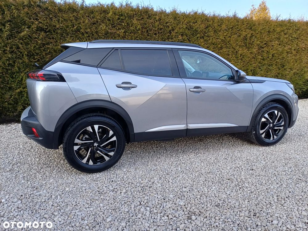 Peugeot 2008 1.5 BlueHDi Allure S&S - 12