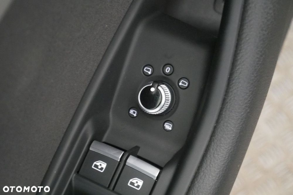 Audi A4 Limousine - 30