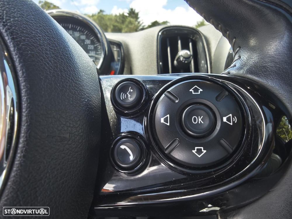 MINI Countryman Cooper D Yours - 36