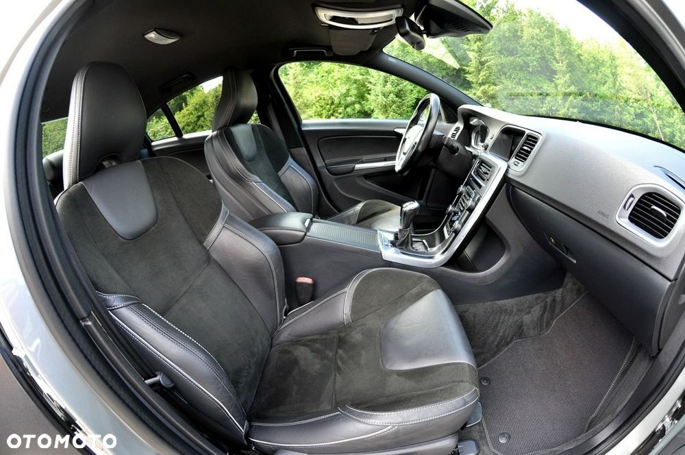 Volvo S60 D3 Drive-E R-Design Momentum - 8