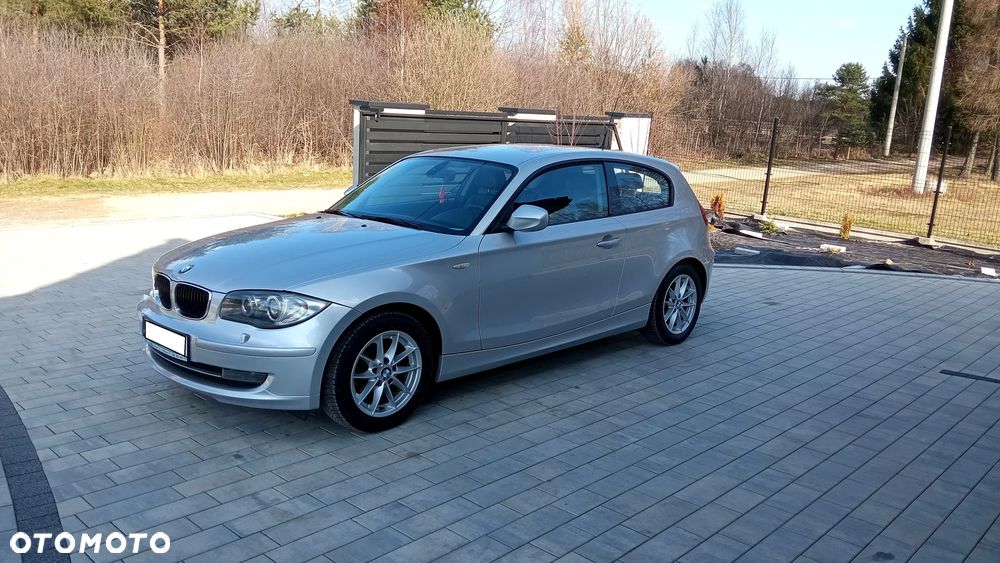 BMW Seria 1 116d - 2