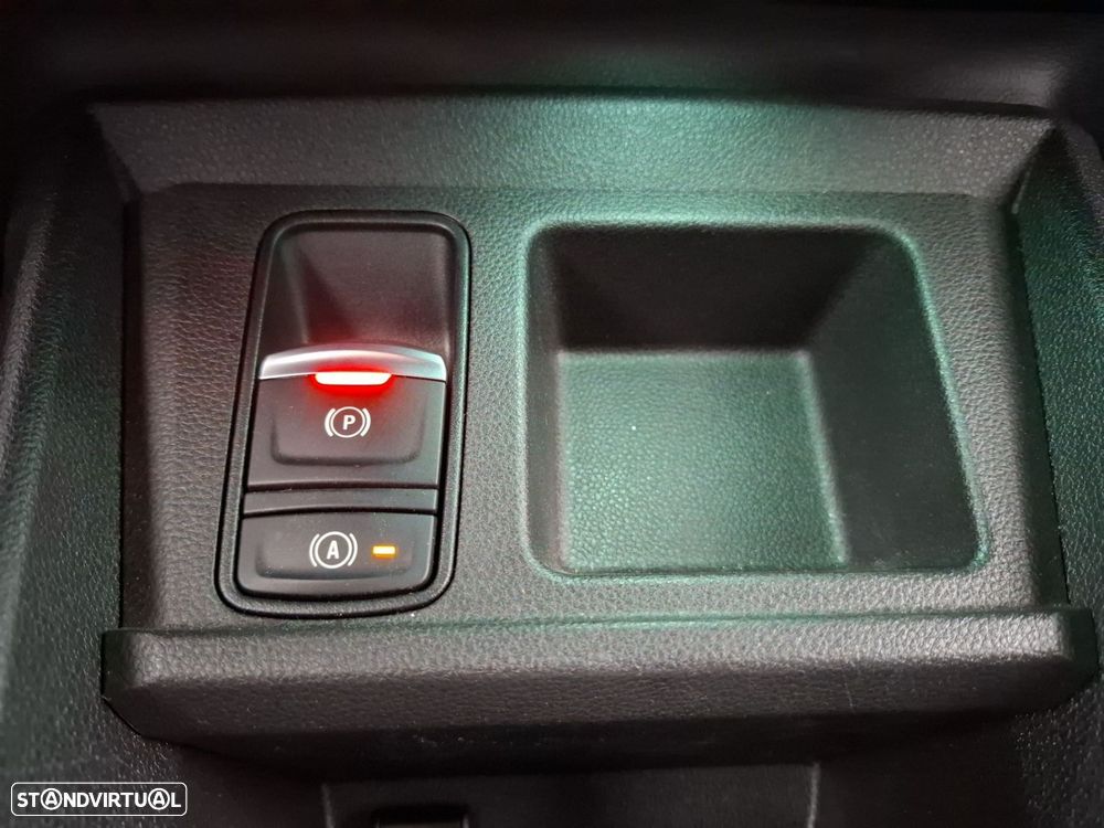 Renault 5 E-Tech 52 kWh Techno Autonomia Conforto - 21