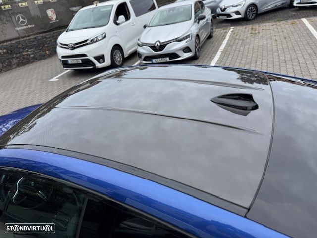 BMW M4 Competition xDrive - 17