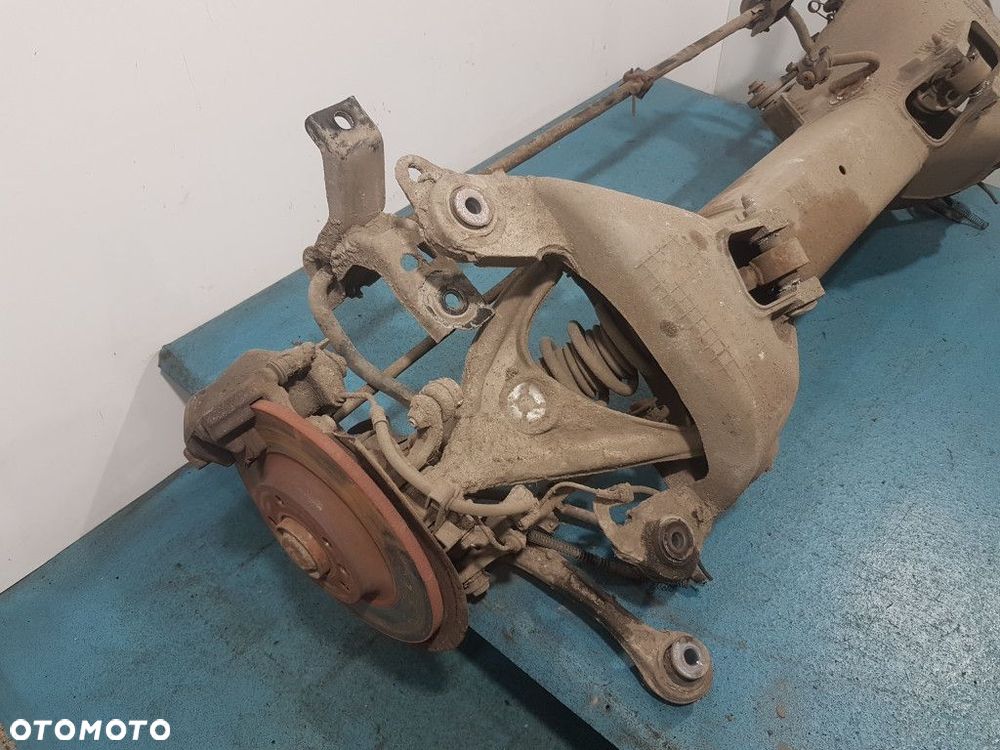 CITROEN C5 II X7 1.6 HDI SEDAN BELKA ZAWIESZENIA TYŁ - 5