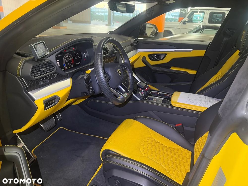 Lamborghini Urus - 6