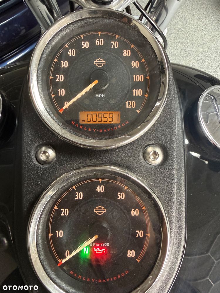 Harley-Davidson Dyna Low Rider - 16