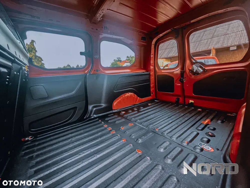 Peugeot Partner 1.5 Long Asphalt Aut. - 20