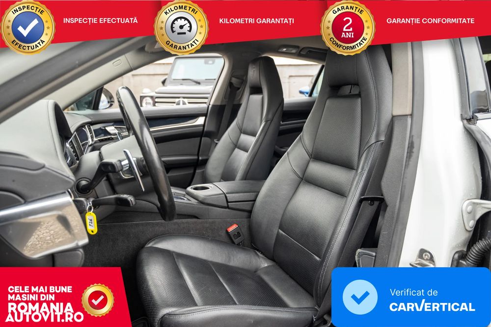 Porsche Panamera - 24