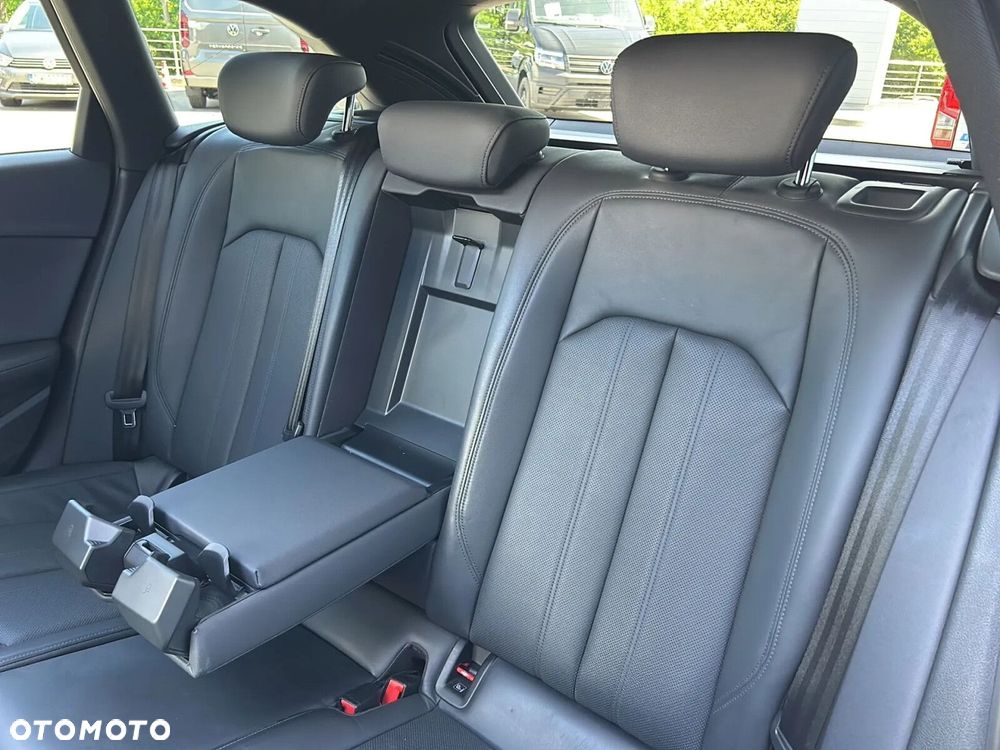 Audi A4 Allroad - 19