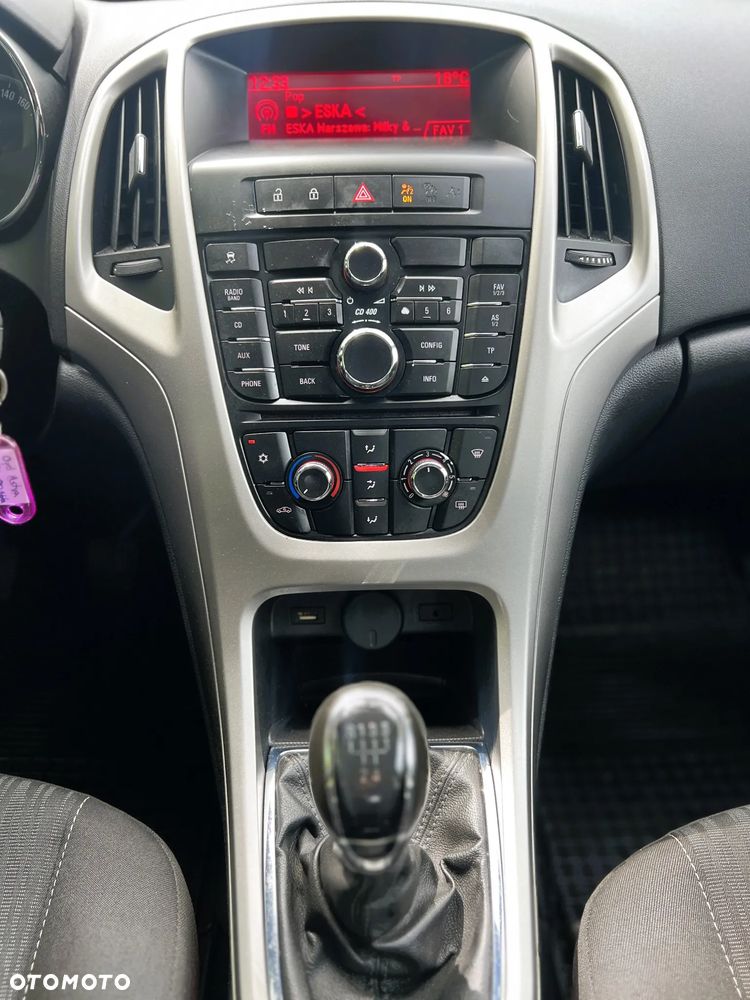 Opel Astra - 19