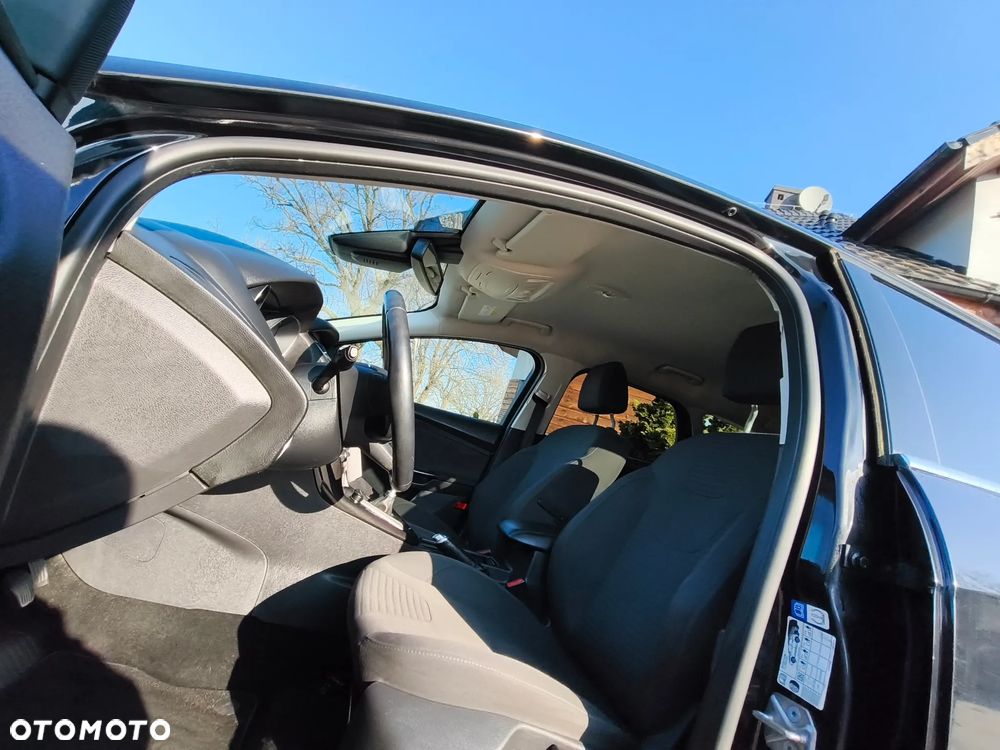 Ford Focus 1.0 EcoBoost STart-Stopp-System TITANIUM - 27