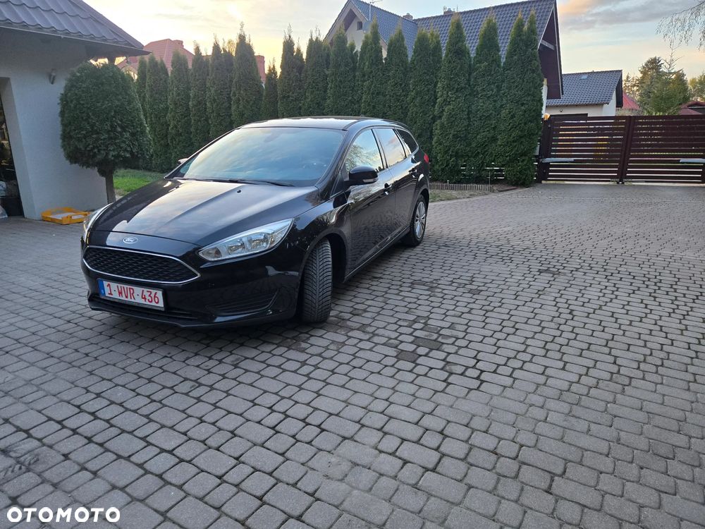 Ford Focus 1.6 TDCi DPF Start-Stopp-System SYNC Edition - 3