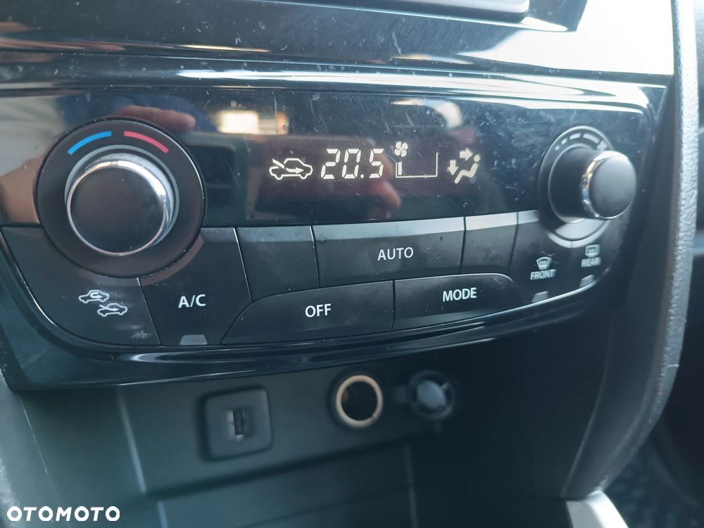 Suzuki Vitara - 11