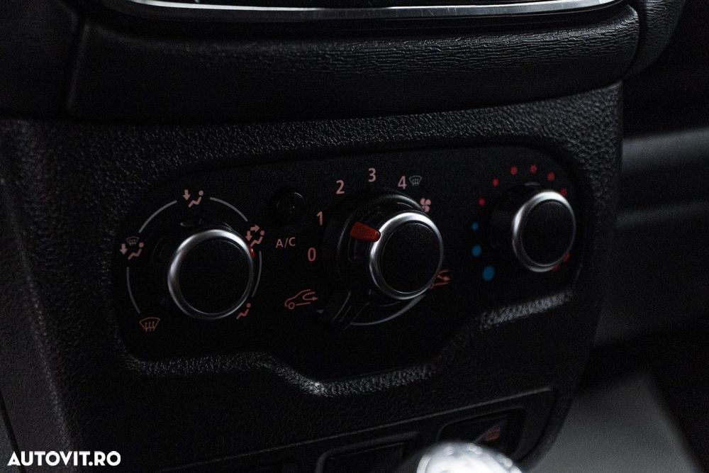 Dacia Dokker 1.5 Blue dCi Laureate - 11