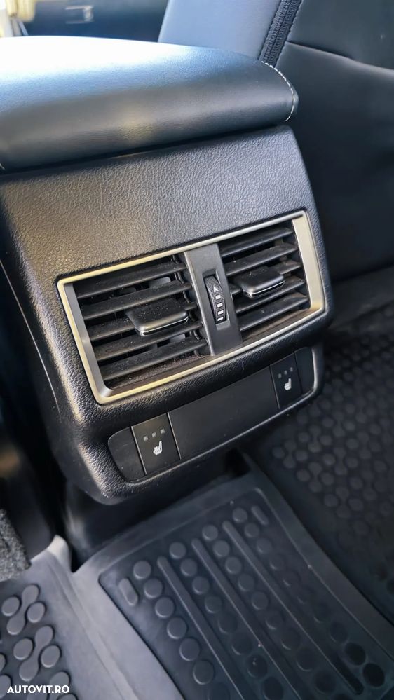 Lexus Seria NX 300h AWD Luxury - 28