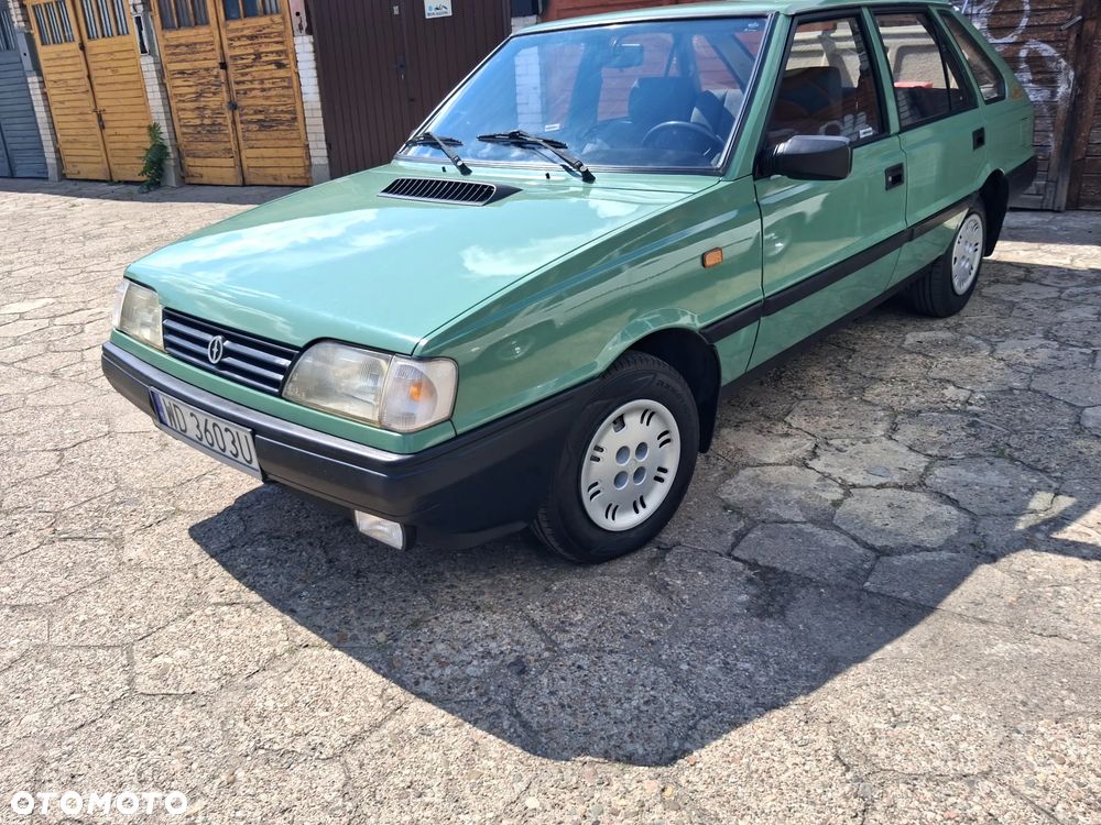 Polonez Caro - 2