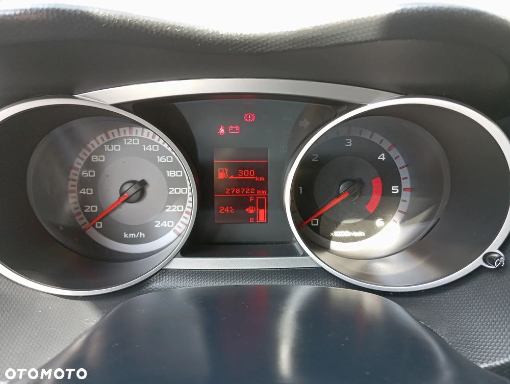 Mitsubishi Outlander 2.0 DID Instyle - 10