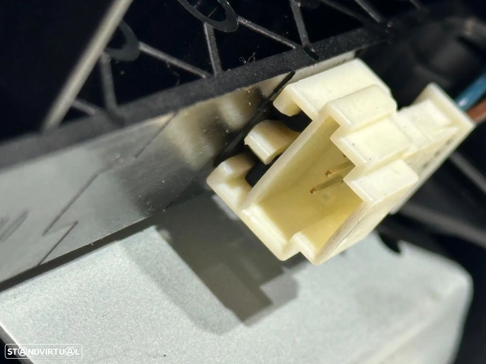 Ecrã / Display Rádio - Mercedes C (W204) - 5