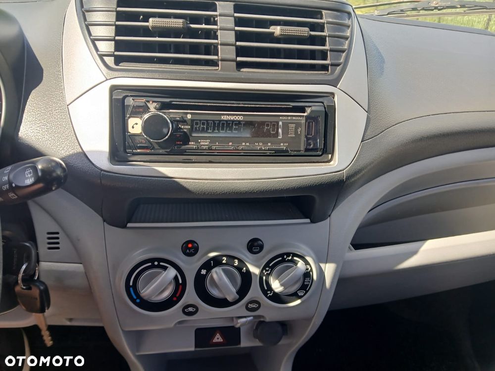 Nissan Pixo 1.0 Automatik acenta - 12