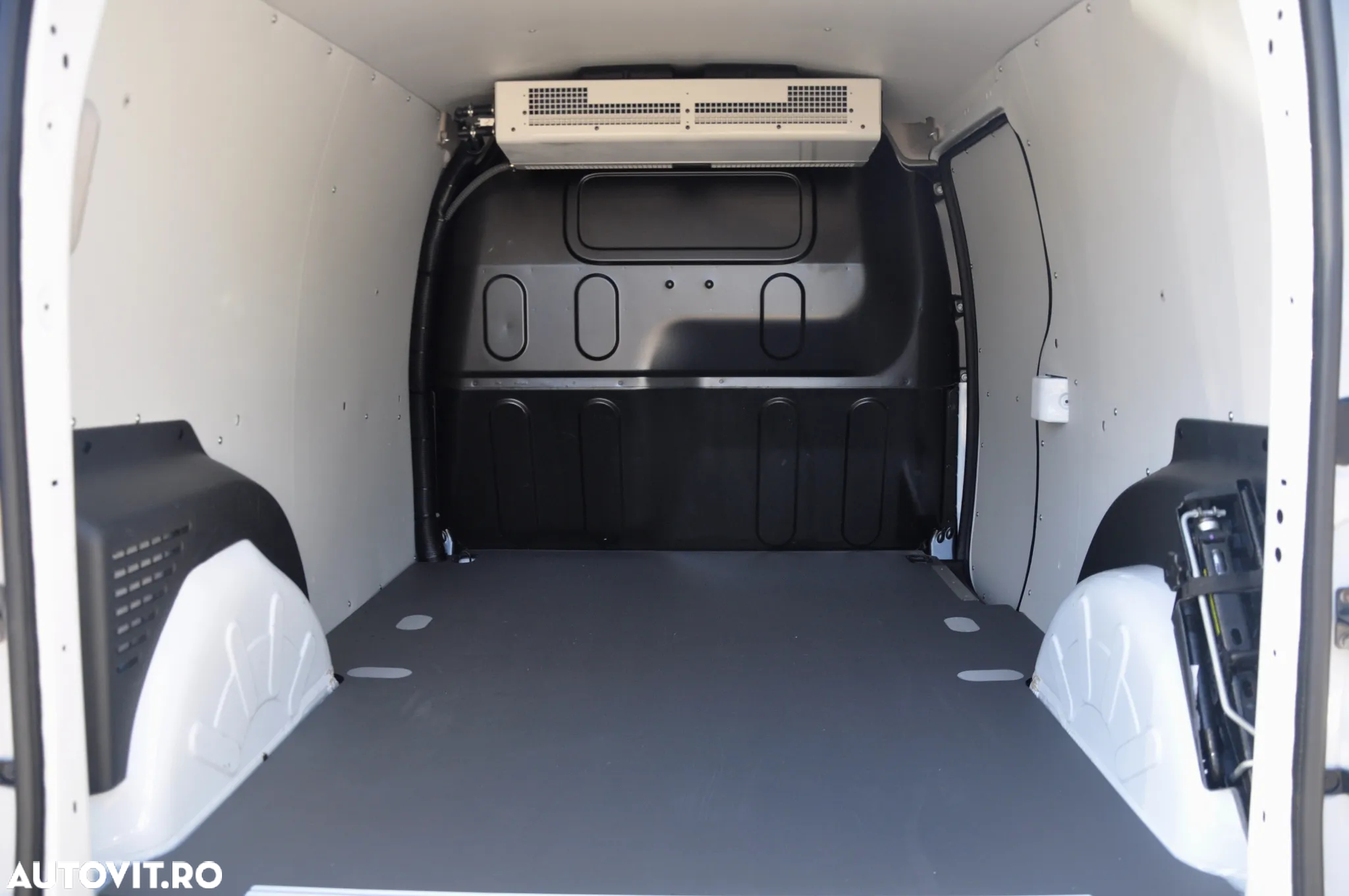 Renault Kangoo Furgon L2H1 - 8