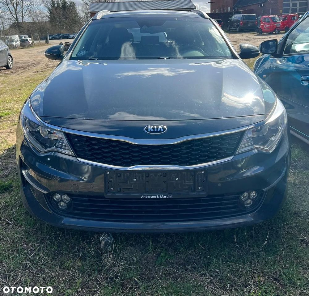 Kia Optima - 2