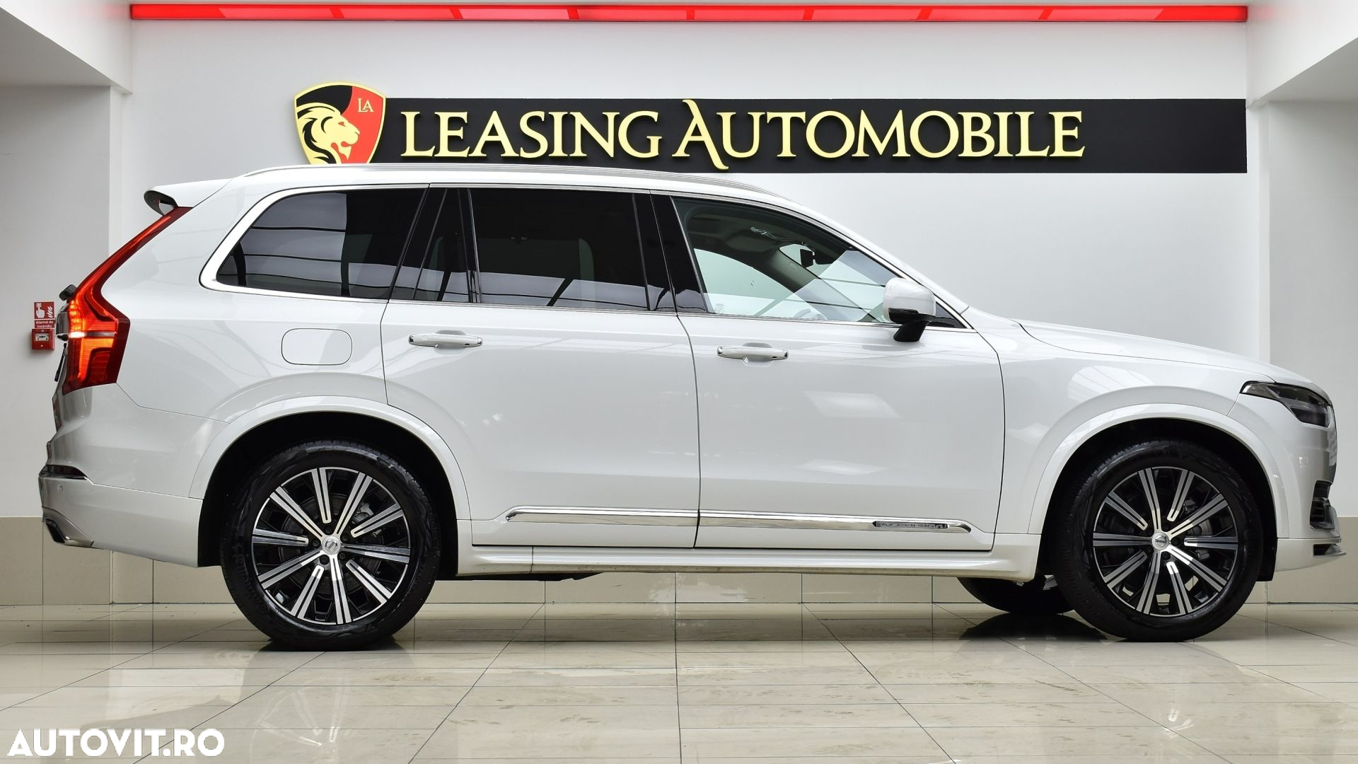 Volvo XC 90 T8 AWD Recharge Geartronic Inscription - 6