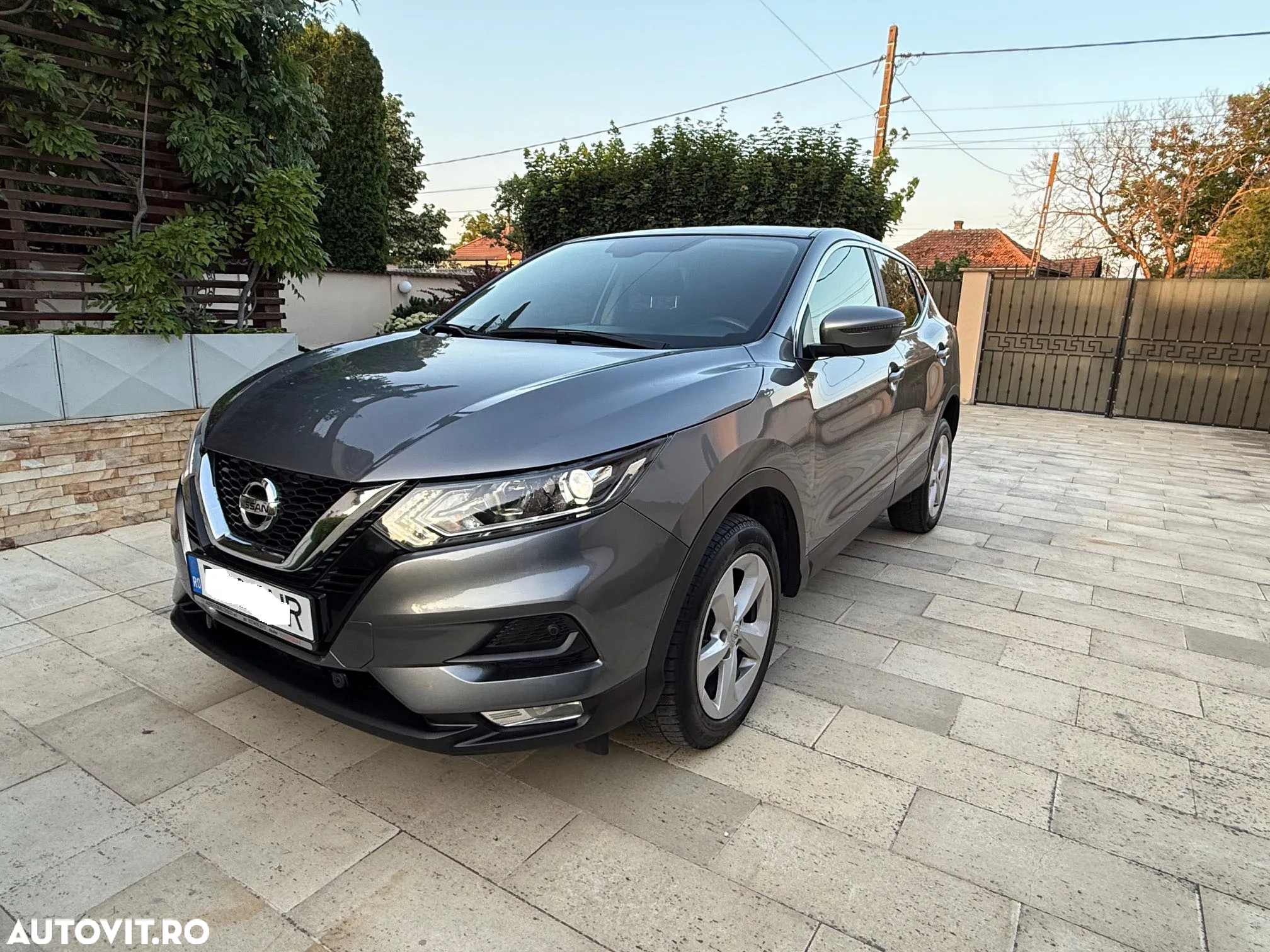 Nissan Qashqai 1.7D 150CP ALL MODE 4X4-I N-Connecta - 13