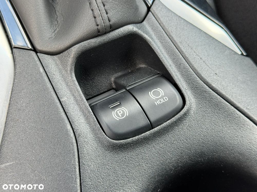 Toyota Corolla 1.8 Hybrid Comfort - 20