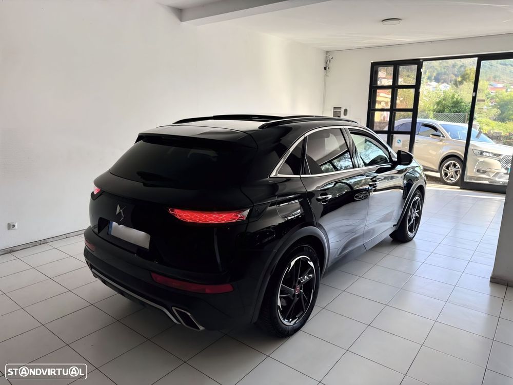 DS DS7 Crossback - 10