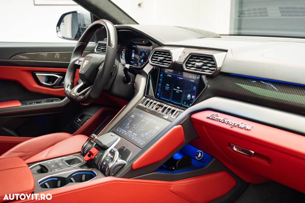 Lamborghini URUS ver-standard - 9