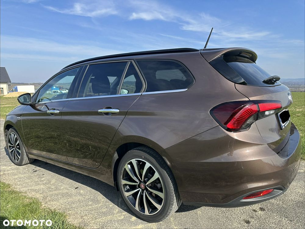 Fiat Tipo 1.4 T-Jet Lounge - 6