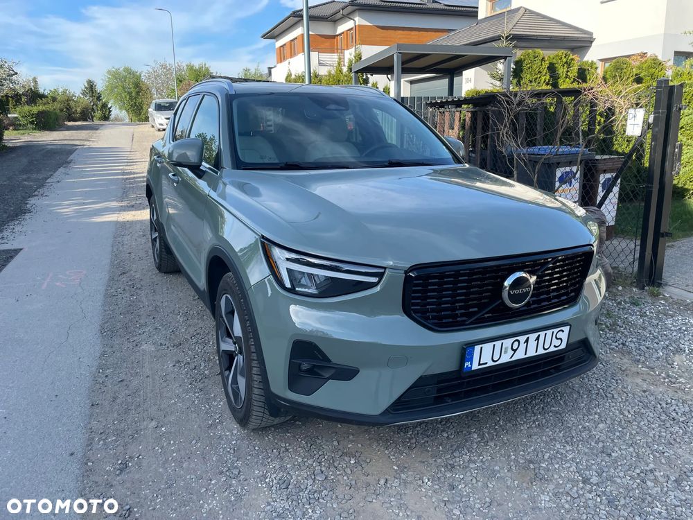 Volvo XC 40 B5 AWD Ultimate Bright - 4
