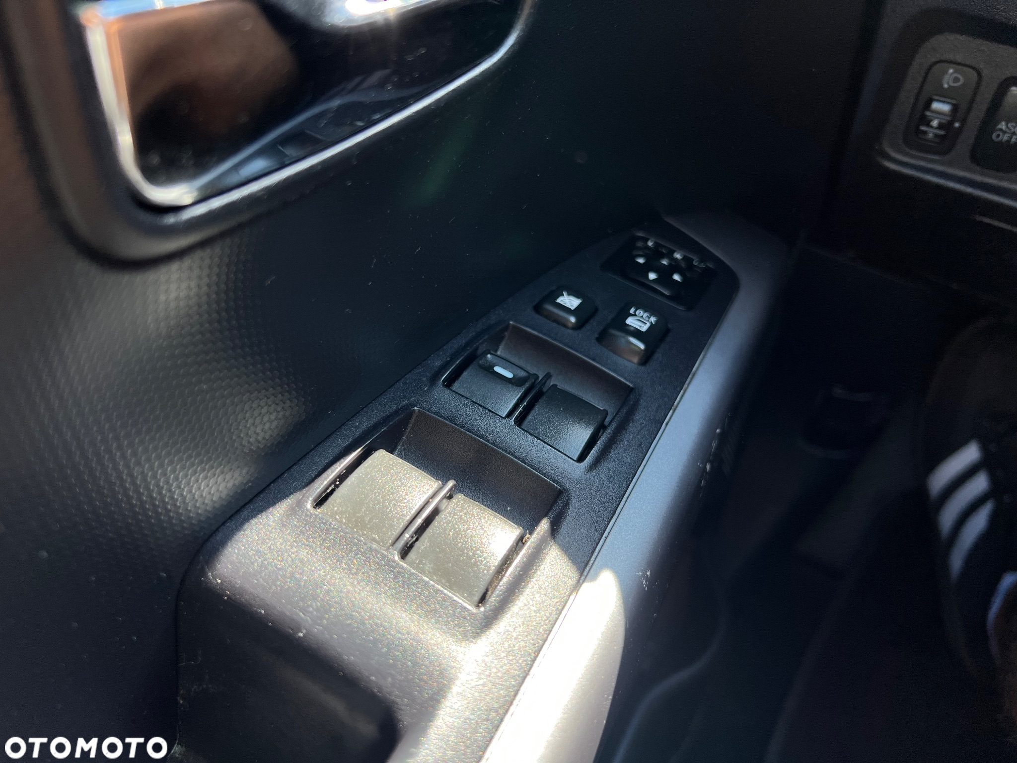 Mitsubishi Outlander 2.0 2WD Invite - 13