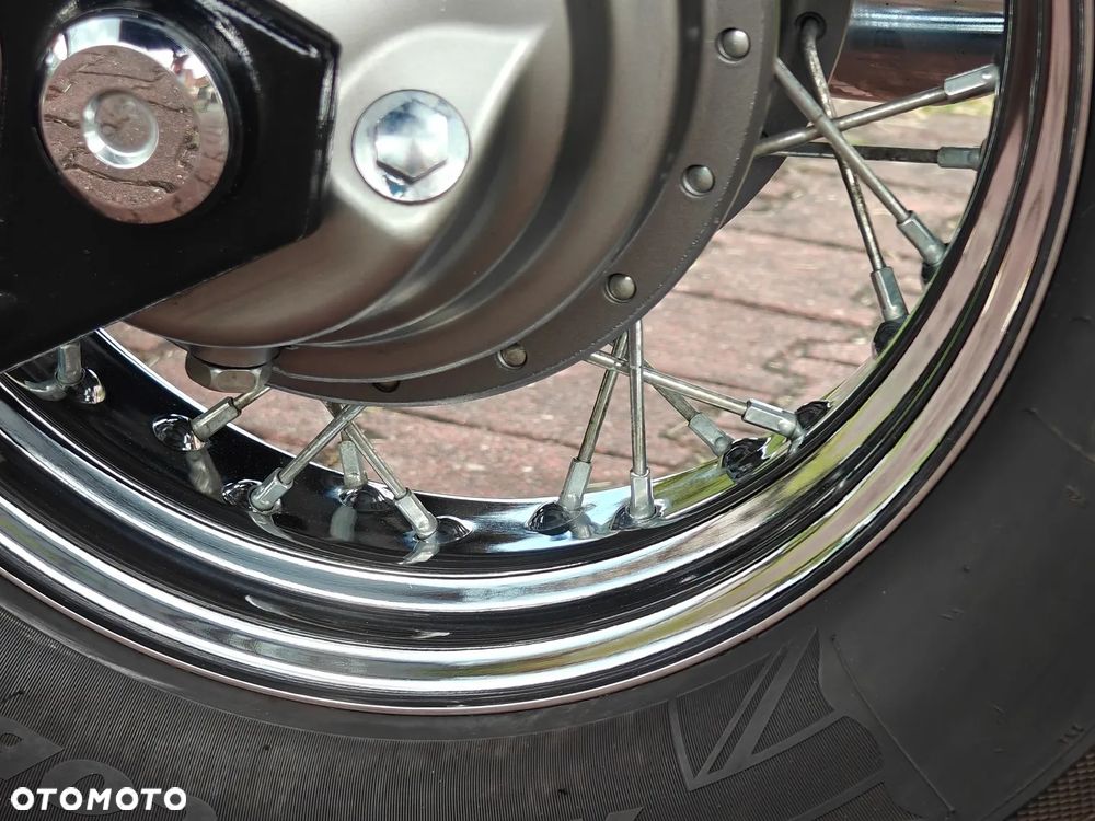 Suzuki Intruder - 31