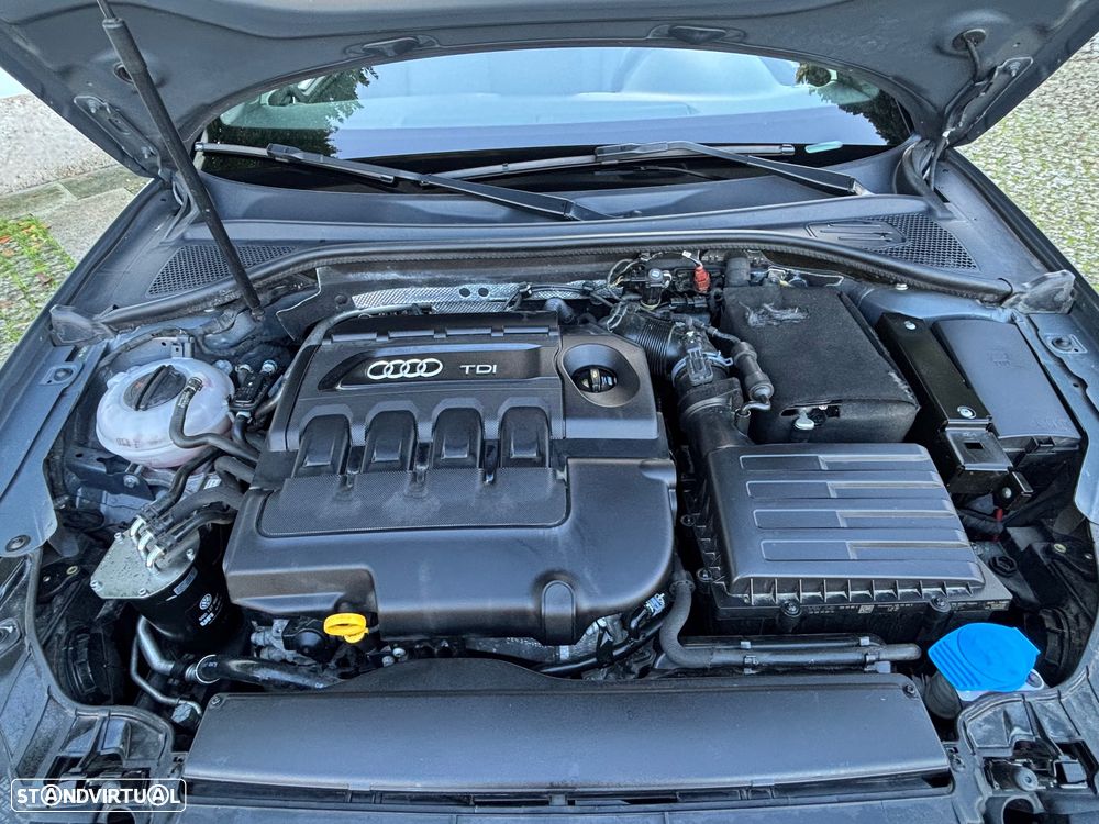 Audi A3 Cabrio 1.6 TDi Sport - 26