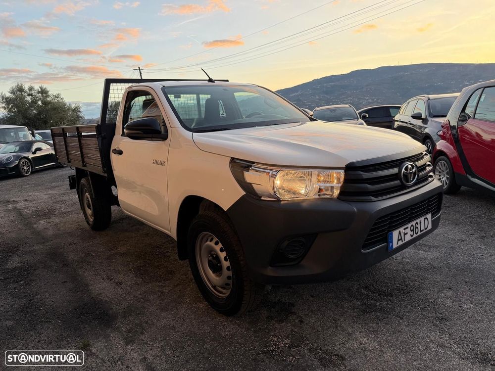 Toyota Hilux - 6
