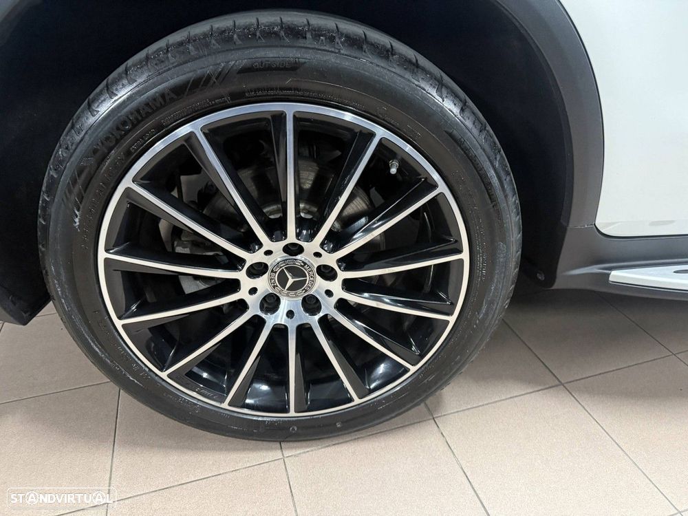 Mercedes-Benz GLC 250 d 4Matic 9G-TRONIC AMG Line - 26