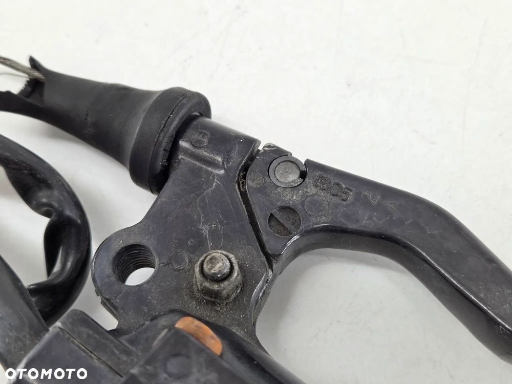 SUZUKI GN 125 PRZEŁĄCZNIK LEWY DZWIGNIA MANETKA - 13