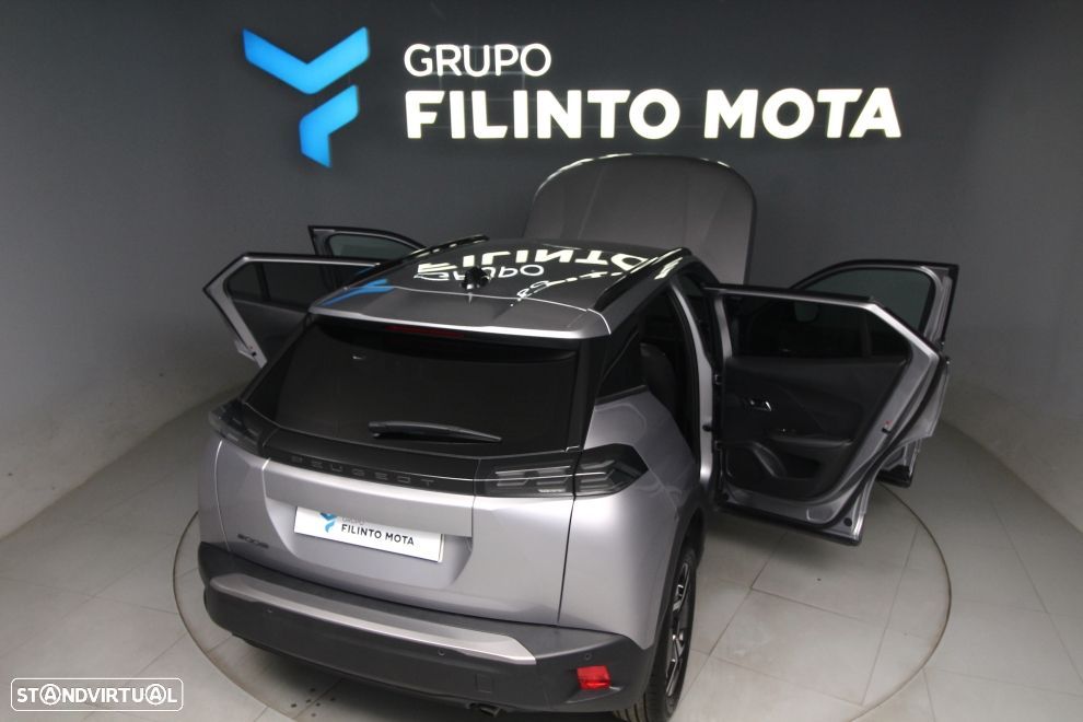 Peugeot 2008 1.2 PureTech Allure - 10