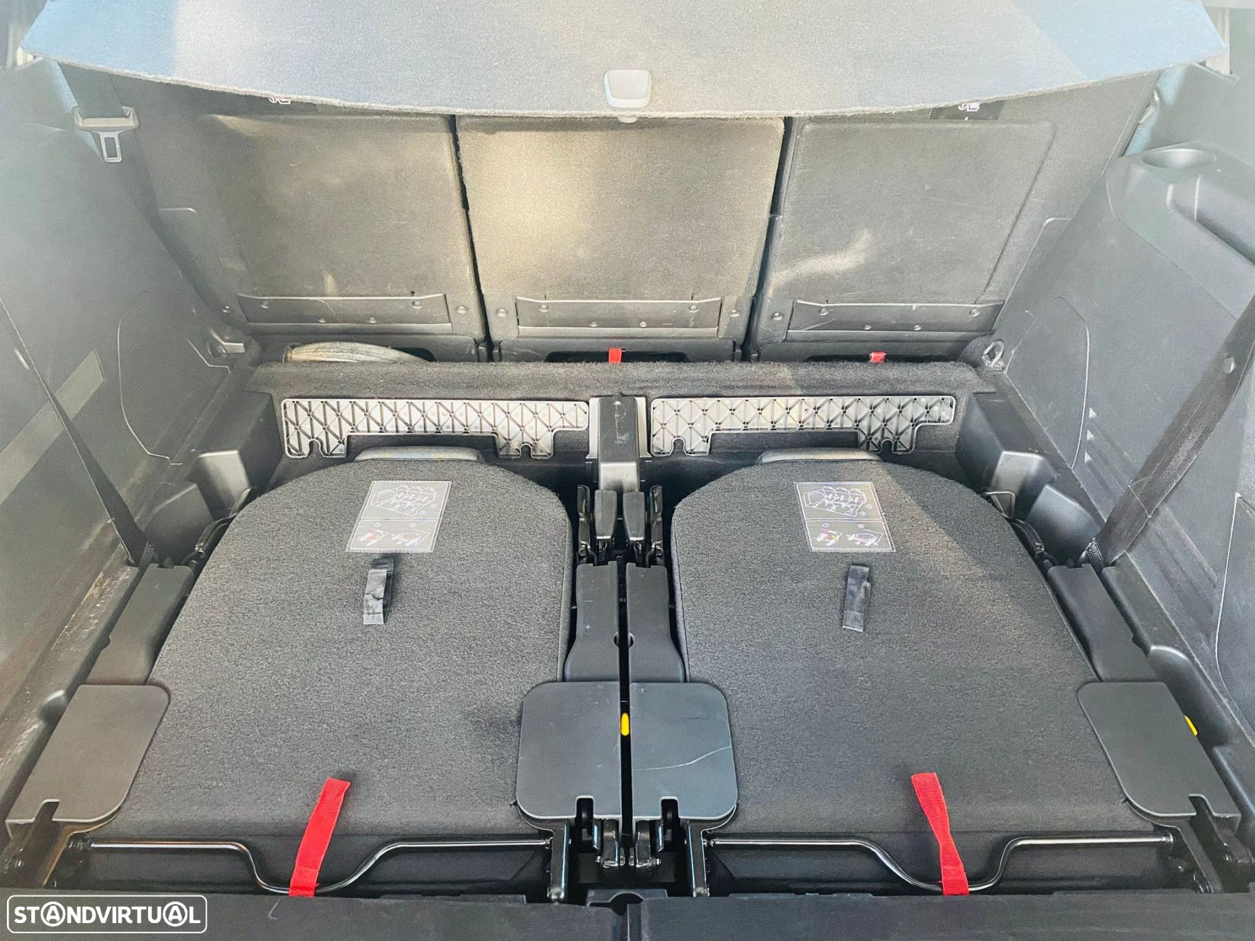 Peugeot 5008 1.2 PureTech Active Pack - 41