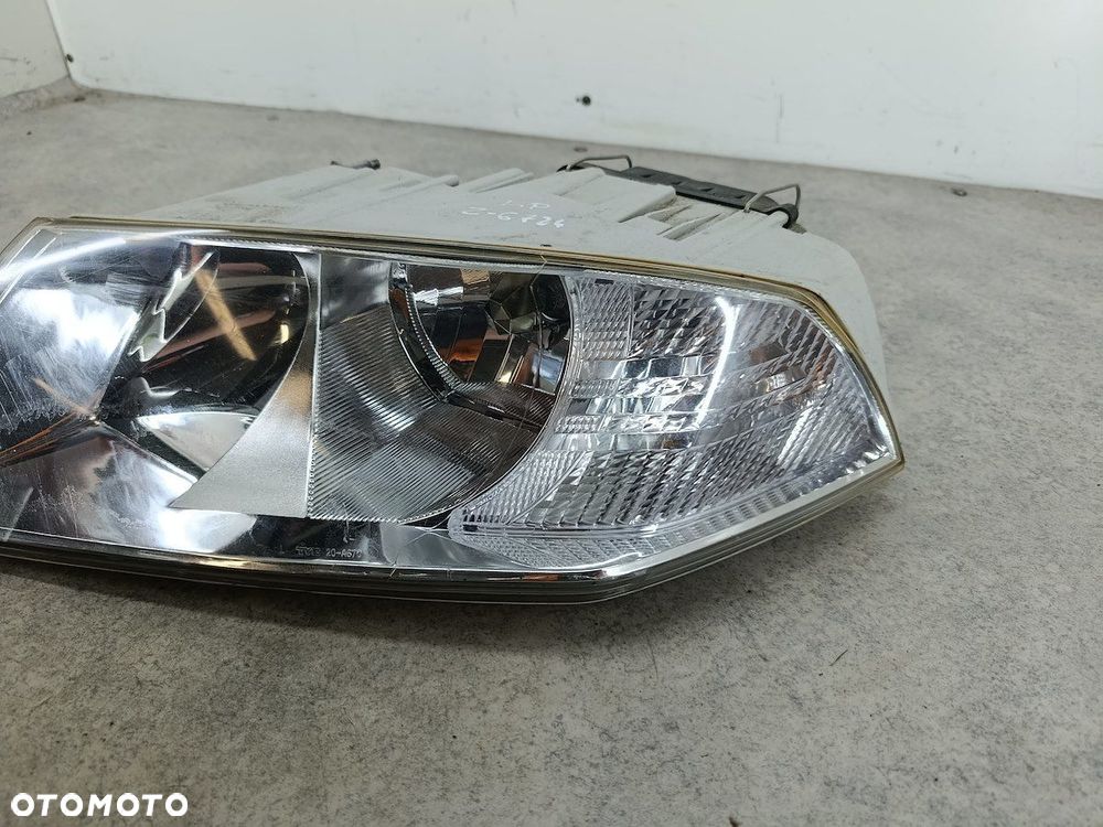LAMPA PRZÓD LEWA SKODA OCTAVIA II - 3
