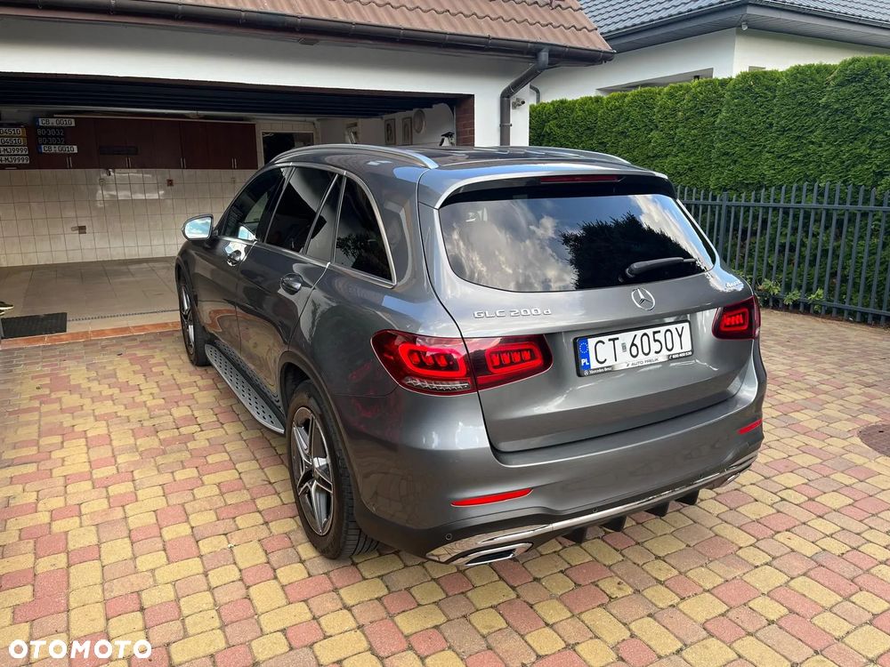 Mercedes-Benz GLC 200 d 4-Matic Business Edition - 4