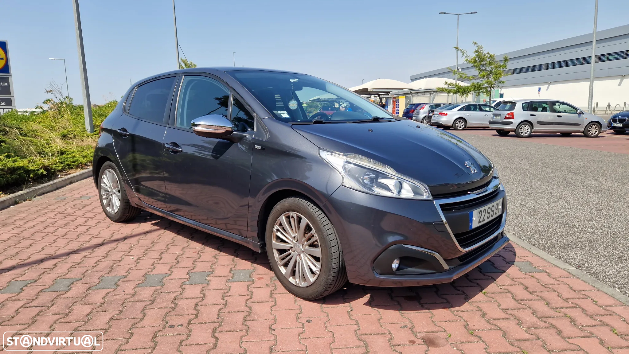 Peugeot 208 1.2 PureTech Style - 3