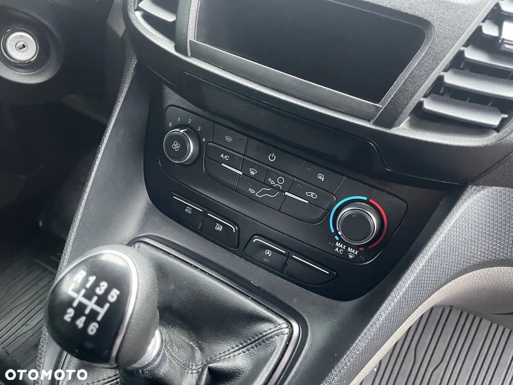 Ford Transit Connect - 6