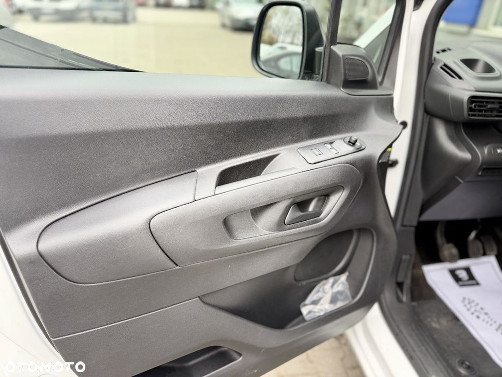 Toyota Proace City - 22