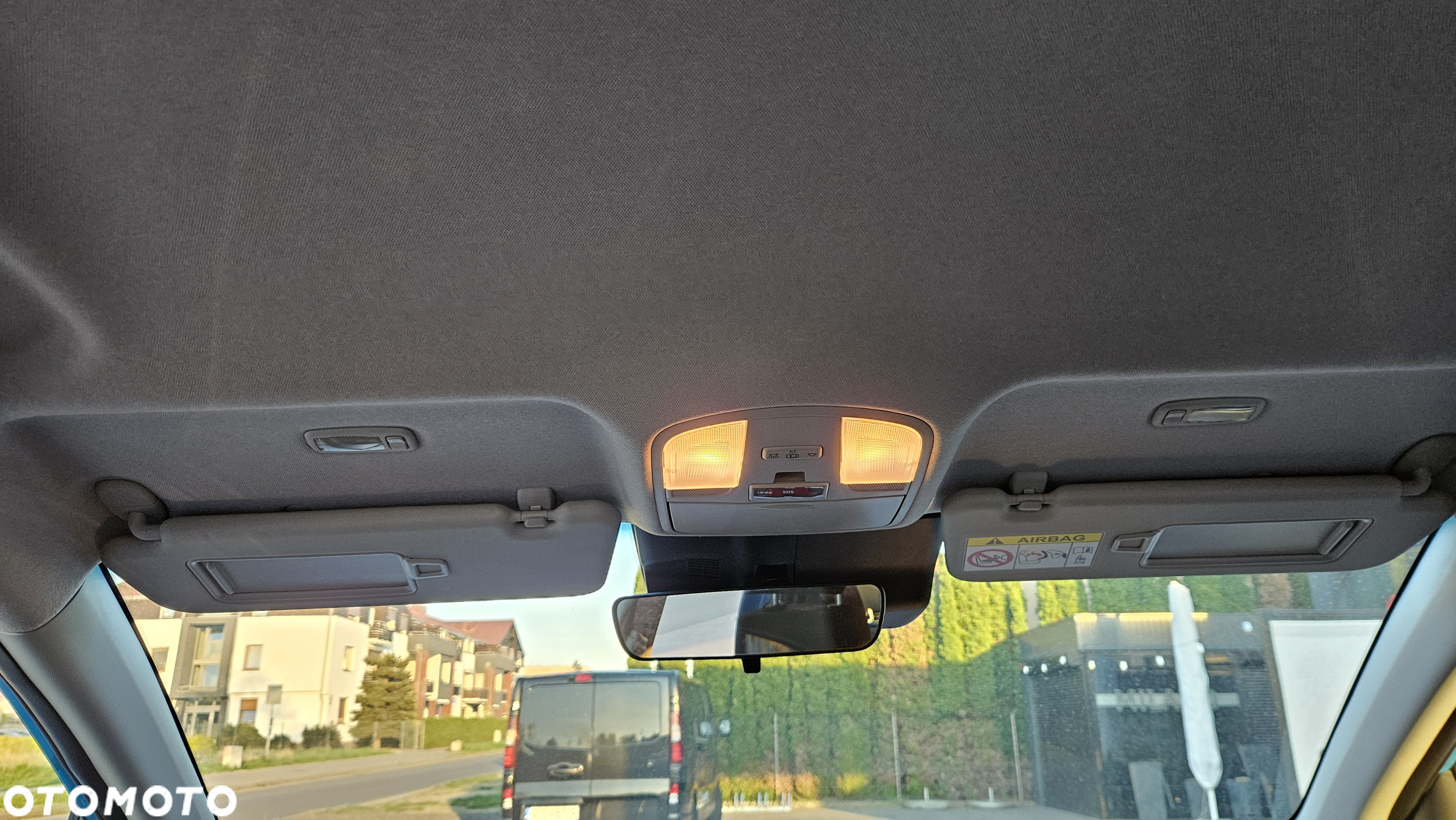 Hyundai Kona Electric 39kWh Style - 14