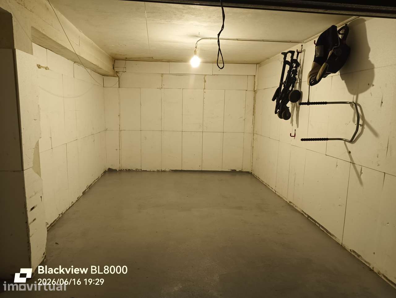 Garagem à venda em Batalha - 20 m² - Grande imagem: 4/8
