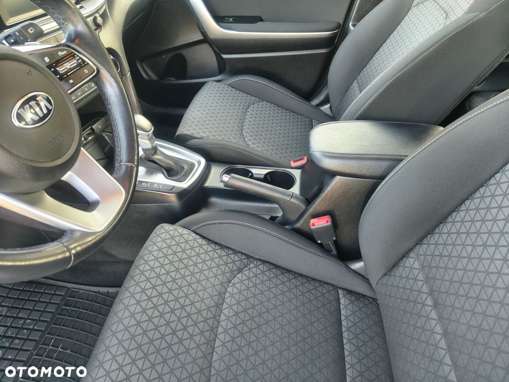 Kia Ceed 1.4 T-GDI L DCT - 12