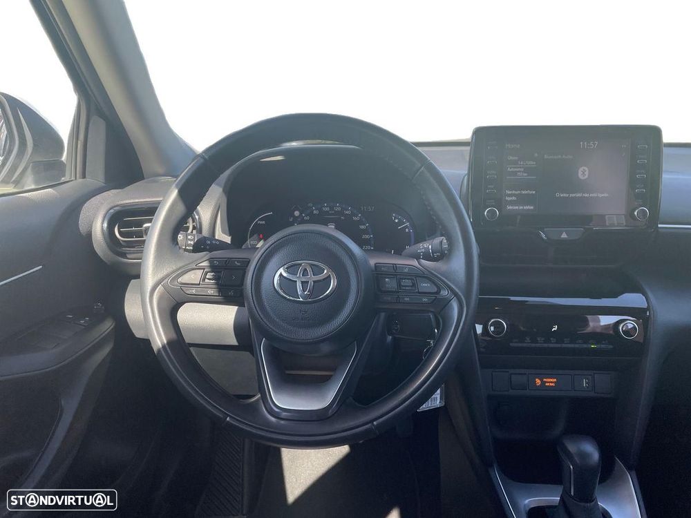 Toyota Yaris Cross 1.5 HDF Comfort Plus - 9